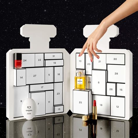 chanel christmas advent calendar|chanel advent calendar 2021 contents.